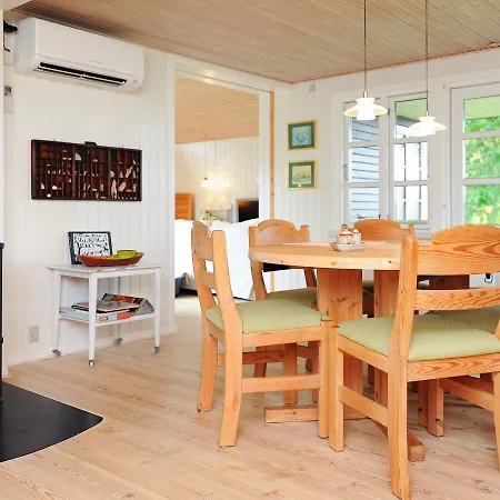 Holiday home Holiday Mesinge